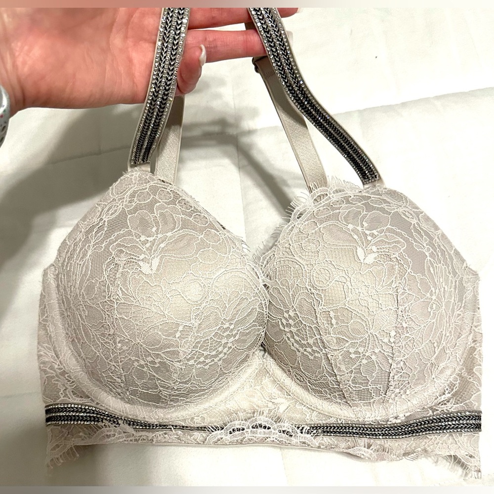 Victoria’s Secret Bra - Size 34D